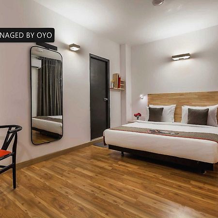 Hotel Gautam Residency New Delhi Bagian luar foto