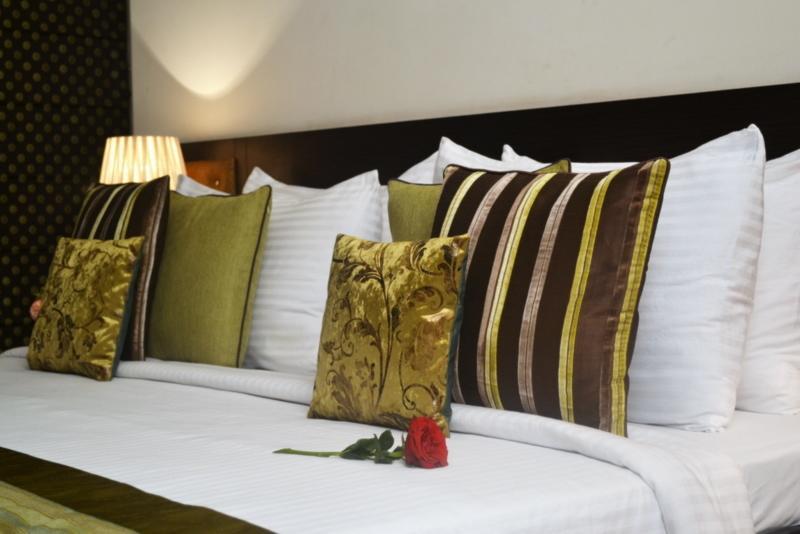Hotel Gautam Residency New Delhi Bagian luar foto